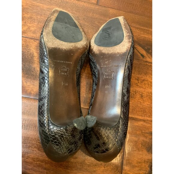Donald J Pliner Gray Snakeskin Square Toe Kitten Heels W/ Buckle, Size 10 - Picture 10 of 11